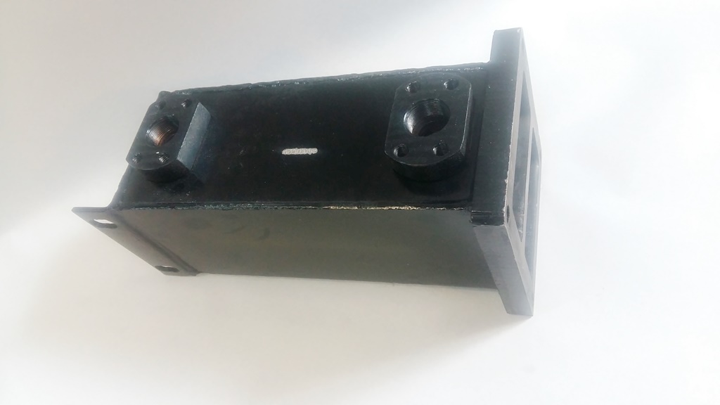 Маслоохладитель (теплообменник) C18BB-18BB009+B AX1601221