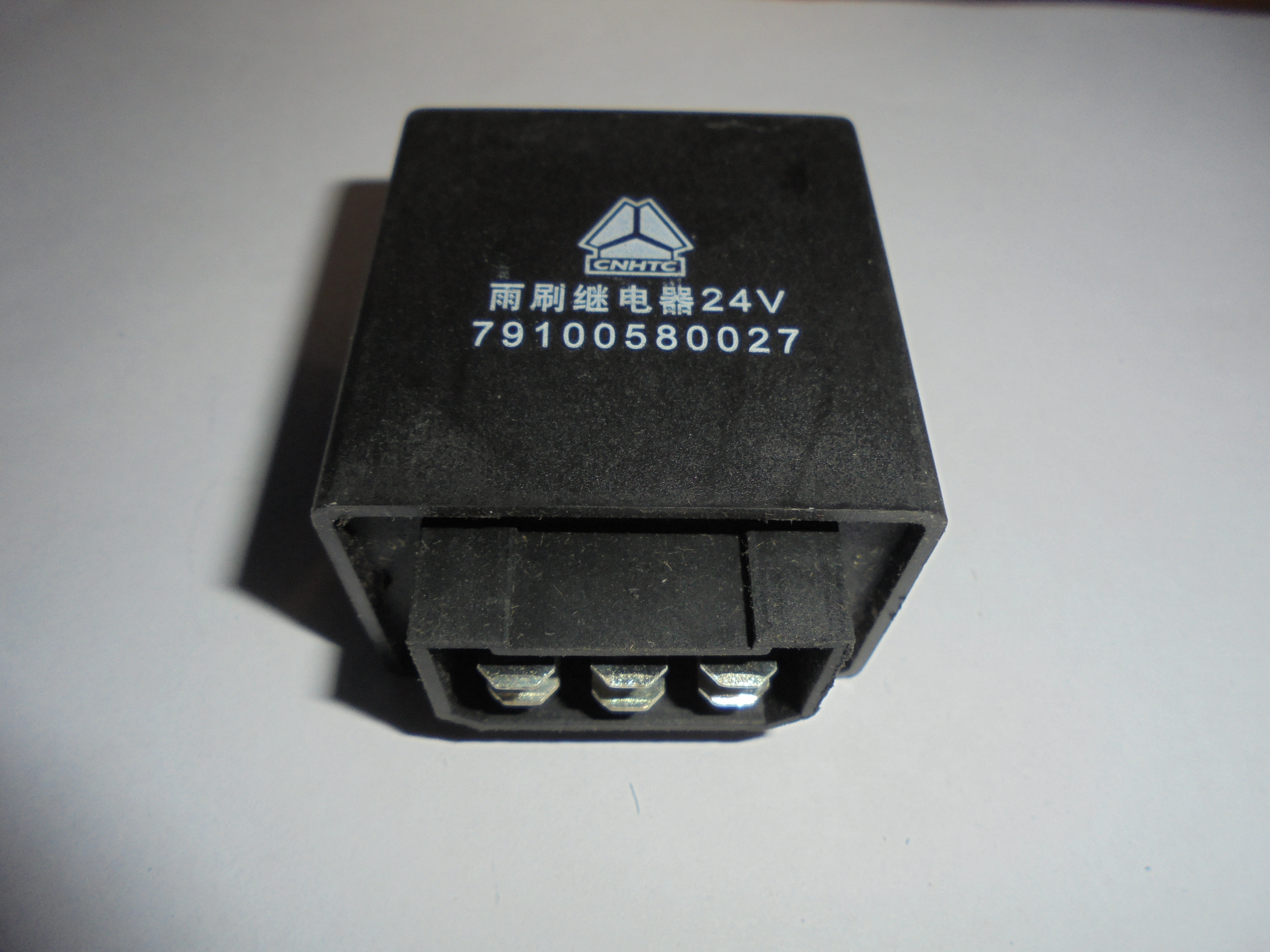 Реле стеклоочистителя F3000